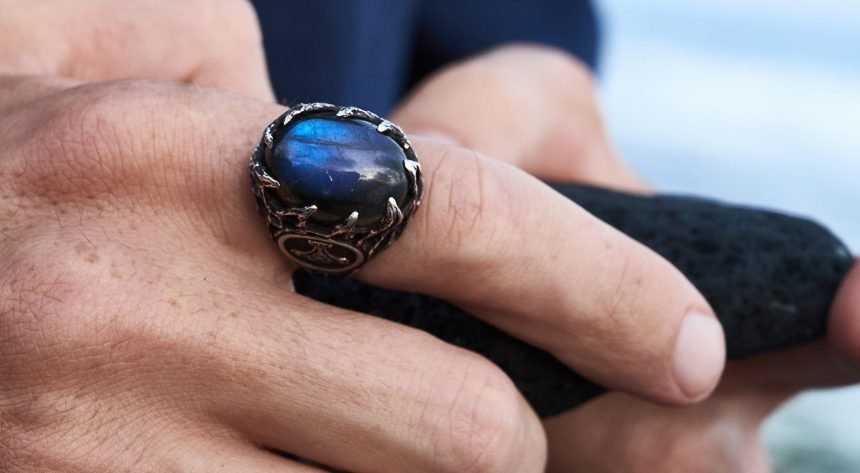 Exclusive Designs and the Perfect Men’s Ring Gemstones