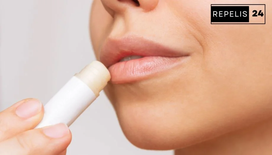 Pairing Lip Scrubs with Other Lip Products