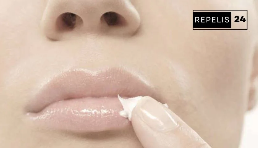 Seasonal Lip Care: Adjusting Your Scrub Routine
